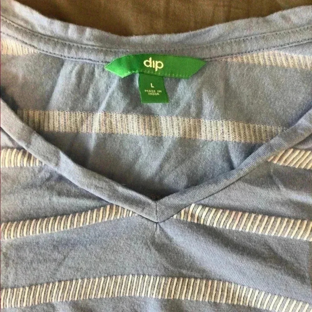 Womens size L Dip tie front T-shirt - Picture 3 of 3